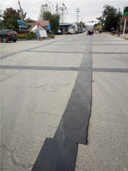 山東抗裂貼施工效果